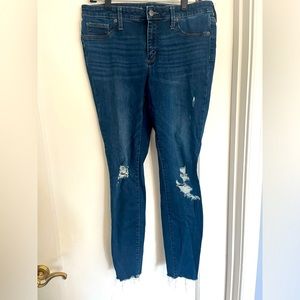 Universal Threads Jeans